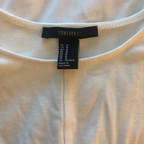 White forever 21 crop top - Picture 2 of 3